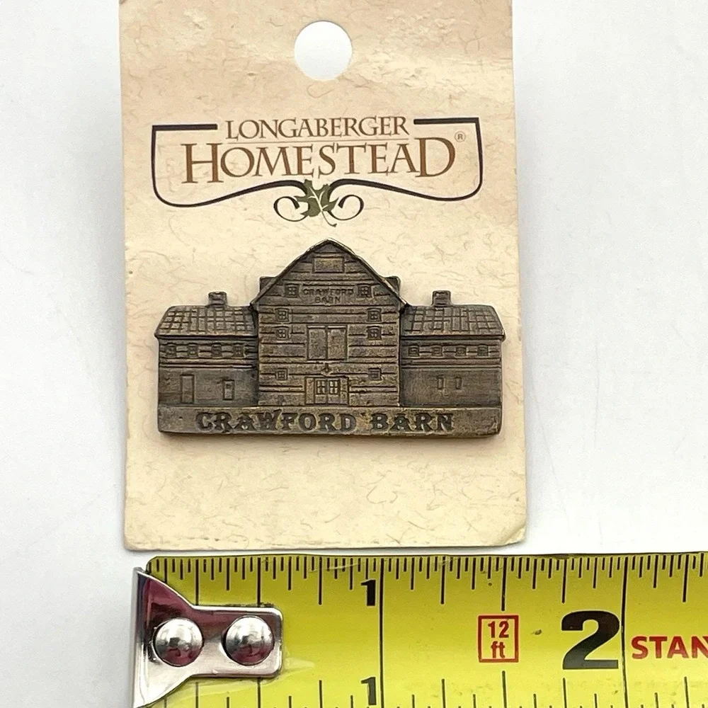 Vintage 1990s Longaberger Homestead Crawford Barn Danforth Pewter Lapel‎ Pin
